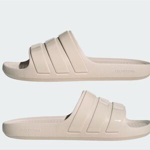 Adidas Adilette Flow Slide Sandals- Putty Mauve